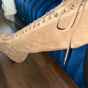 Vince. Camuto suede boots